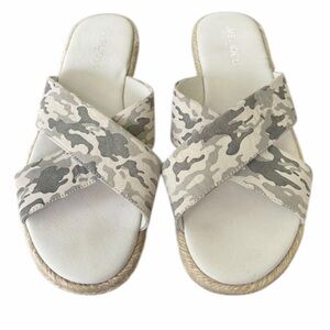 J Slides Reva Camo Espadrilles Sandals Size 10 EC
